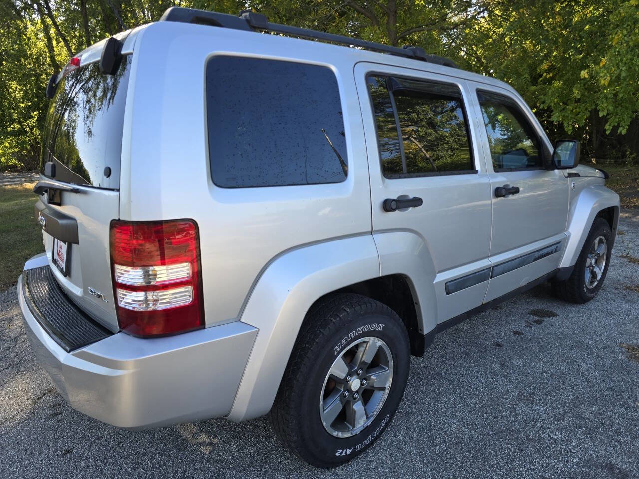 Used 2008 Jeep Liberty Sport w/ Popular Equipment Group image 5