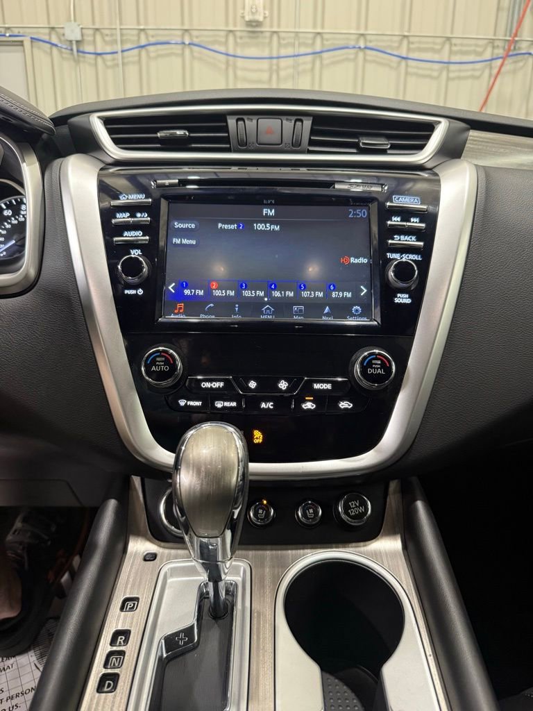 Used 2017 Nissan Murano Platinum w/ Platinum Technology Package AWD/4WD image 14