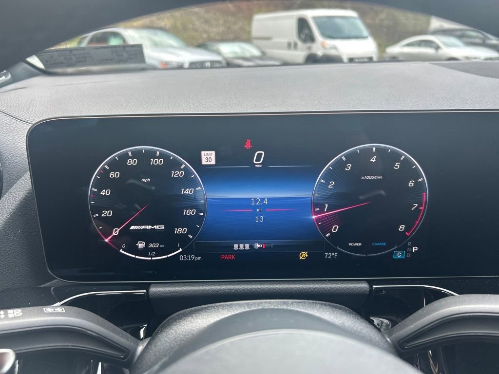 New 2026 Mercedes-Benz GLA 35 AMG 4MATIC image 6