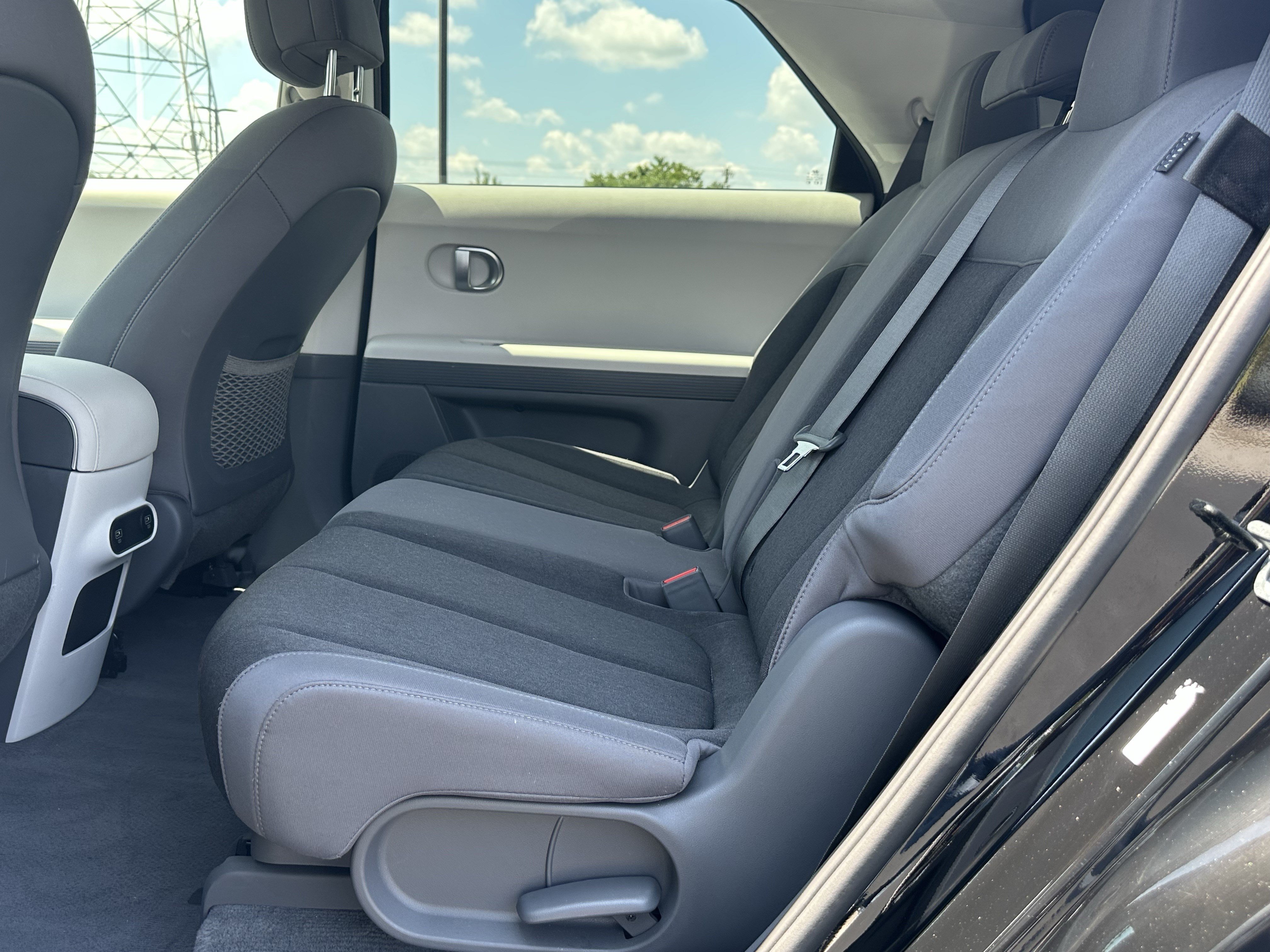 Used 2024 Hyundai Ioniq 5 SEL RWD image 19