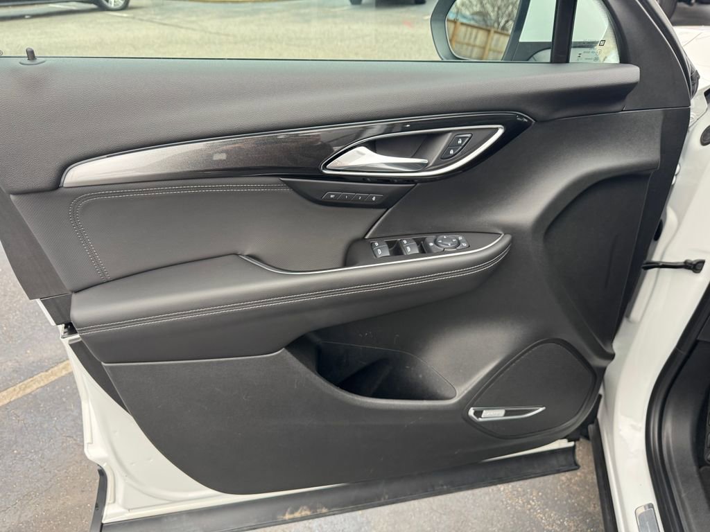 Used 2024 Buick Envision Preferred image 13