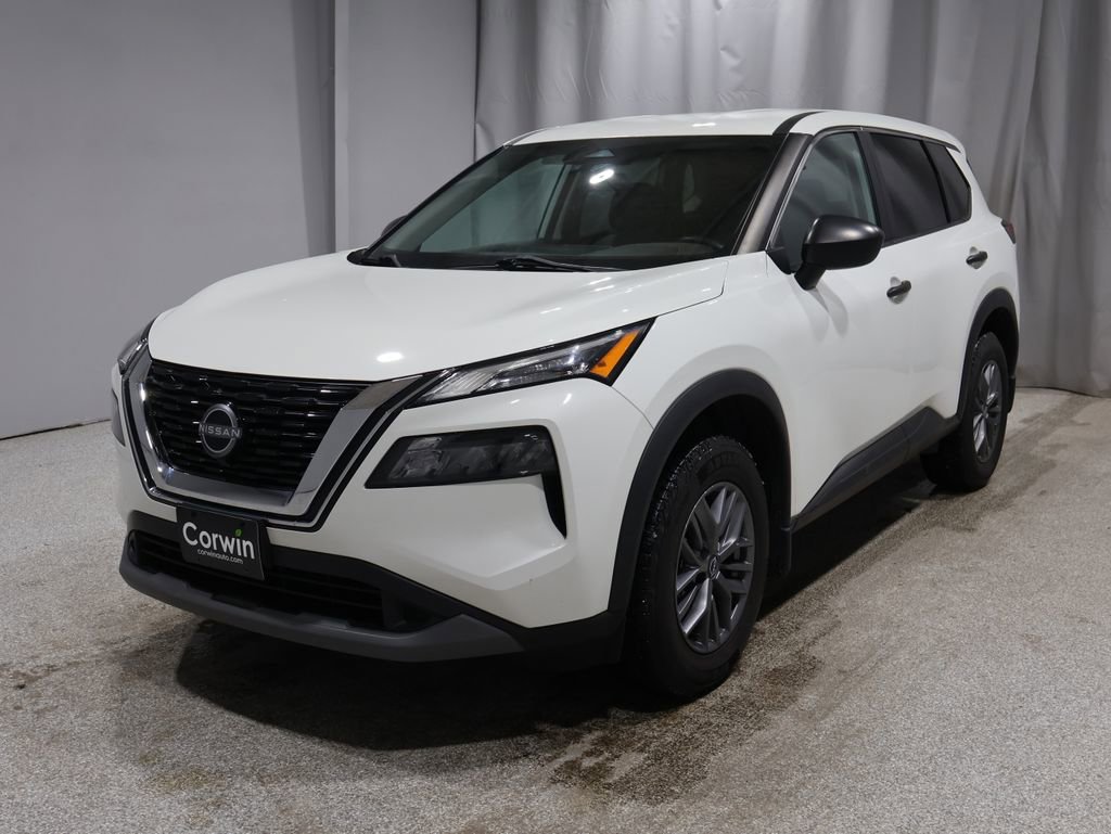 Used 2022 Nissan Rogue S image 5