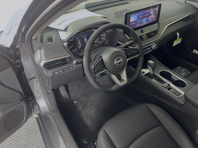 New 2026 Nissan Altima 2.5 SV FWD image 7