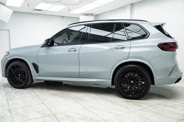 Used 2024 BMW X5 M Competition w/ Executive Package image 3