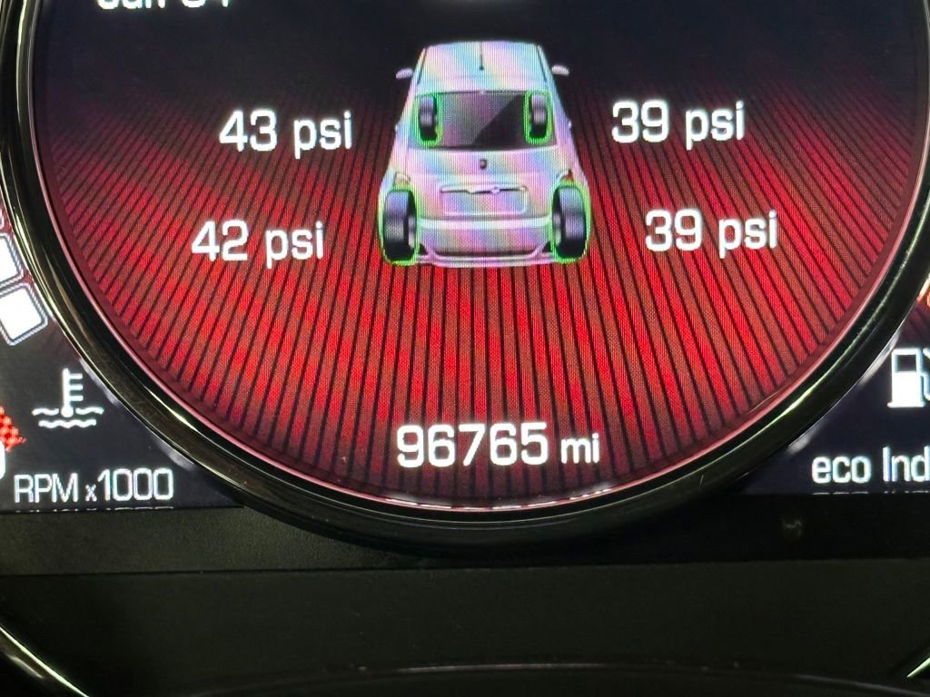 Used 2015 FIAT 500 Sport image 22