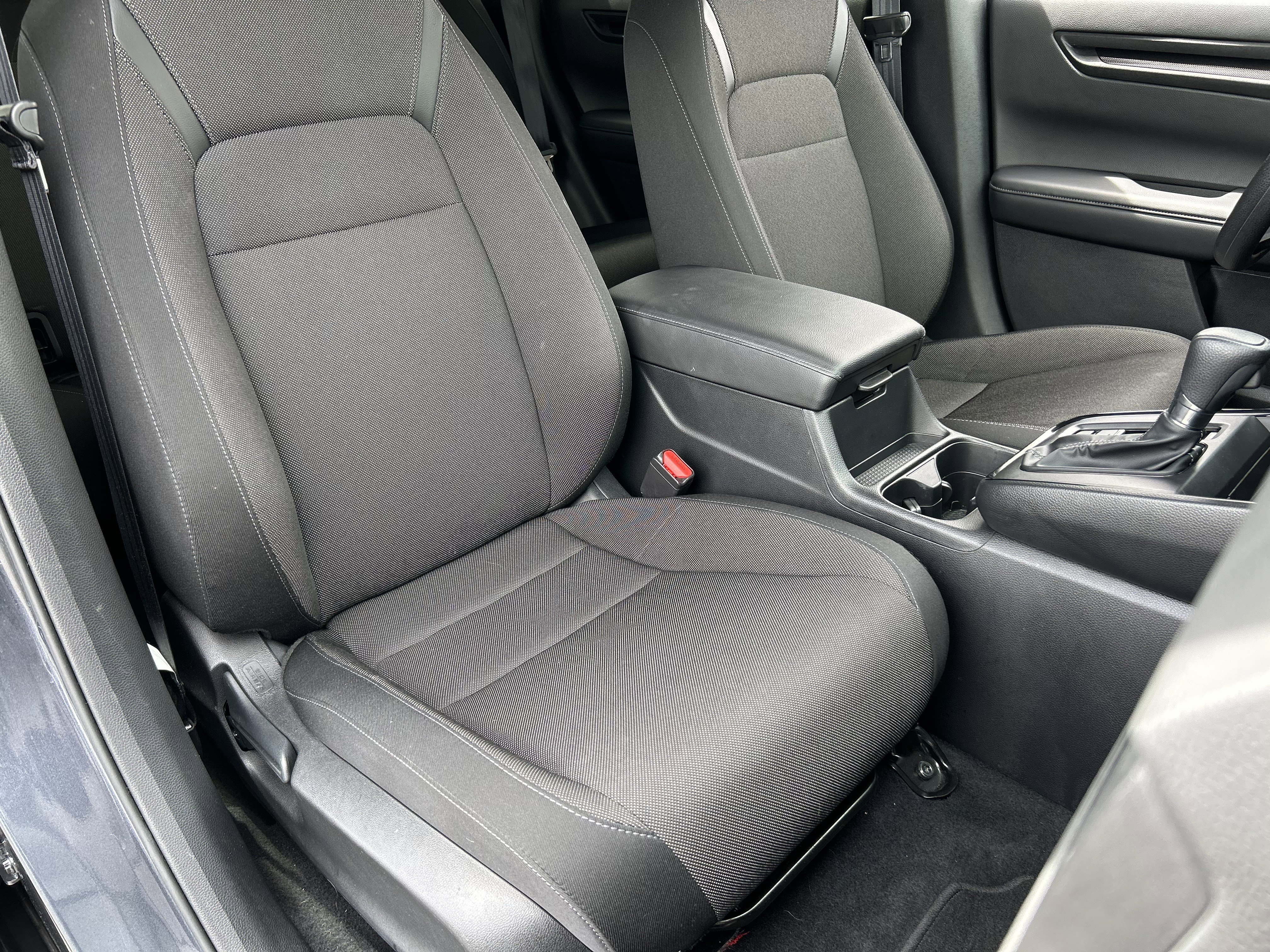 Used 2023 Honda CR-V EX image 9