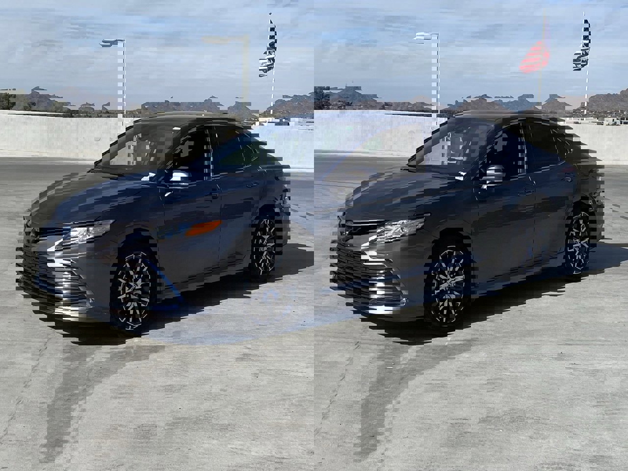 Used 2024 Toyota Camry XLE w/ Cold Weather Package image 4