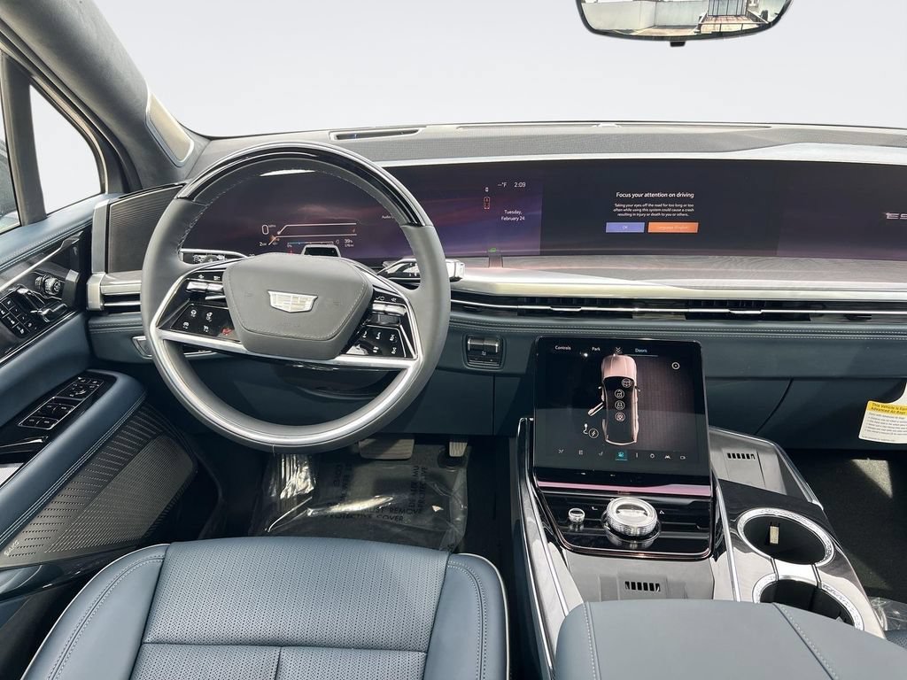 New 2025 Cadillac Escalade IQ Luxury 2 AWD/4WD image 11
