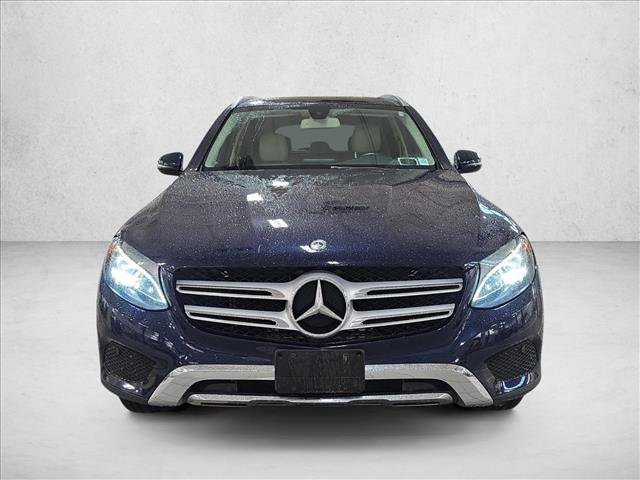 Used 2019 Mercedes-Benz GLC 300 4MATIC image 2