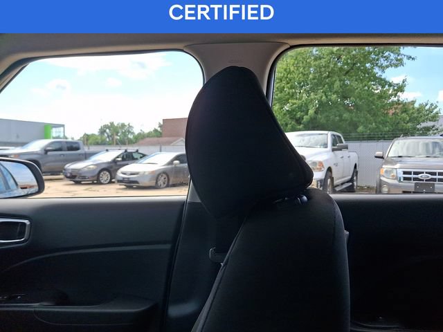 Certified 2023 Hyundai Venue SE FWD image 17