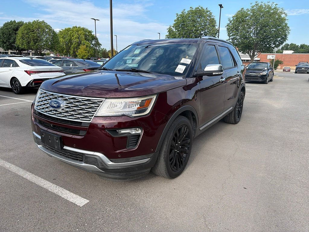 Used 2018 Ford Explorer Platinum AWD/4WD image 14