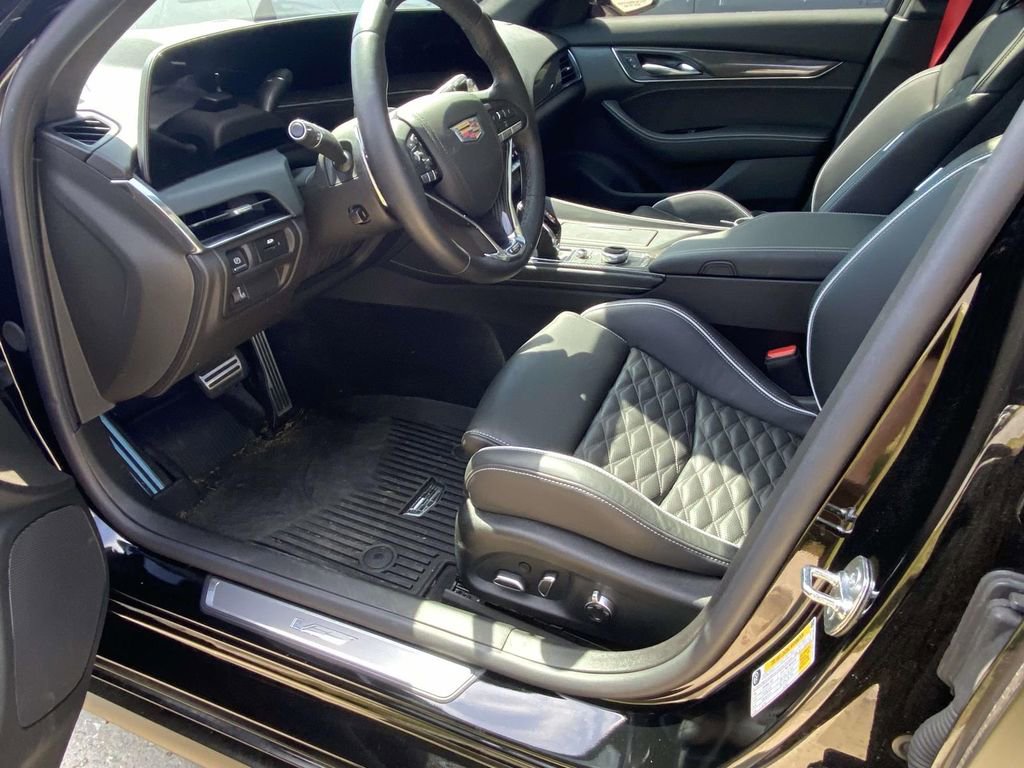 Used 2025 Cadillac CT5 V Blackwing w/ Super Cruise 1 Package RWD image 10