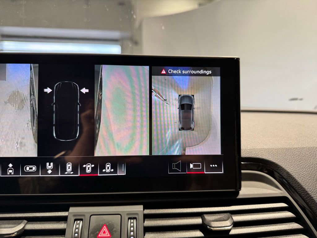 Used 2023 Audi Q5 e Premium Plus w/ Premium Plus Package image 31