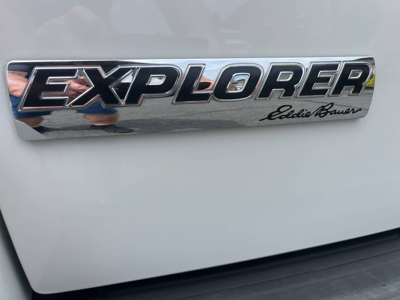 Used 2010 Ford Explorer Eddie Bauer AWD/4WD image 9