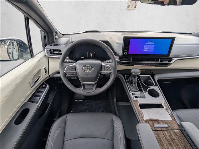 New 2026 Toyota Sienna Platinum image 15