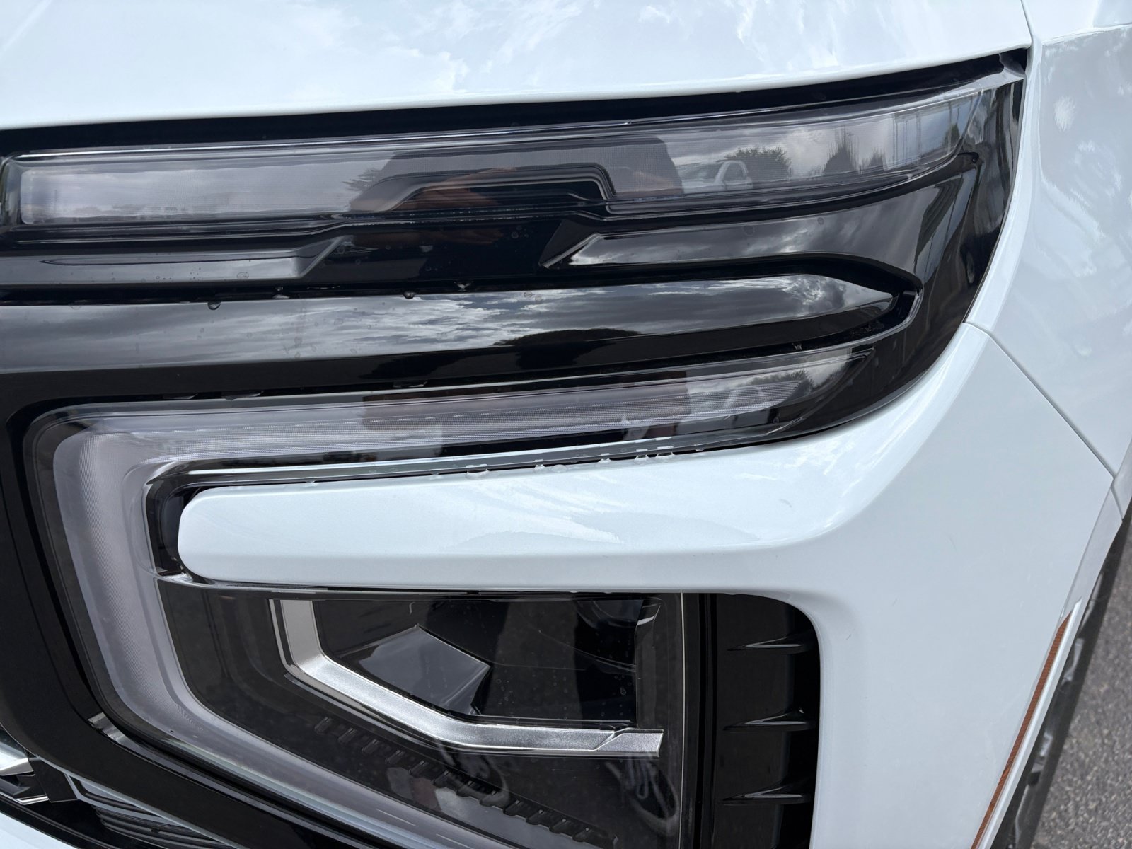 New 2026 Chevrolet Tahoe High Country AWD/4WD image 9