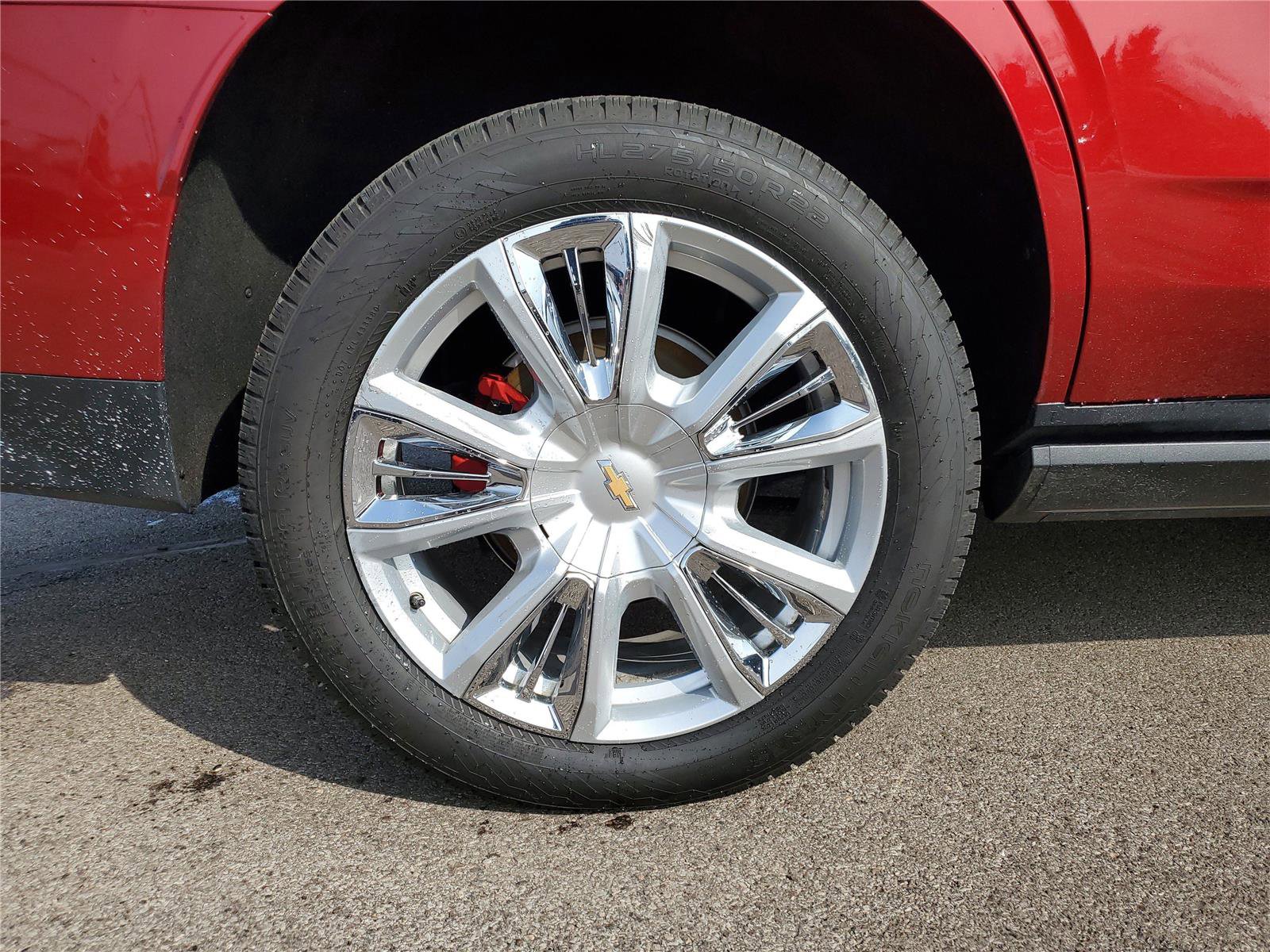 Used 2021 Chevrolet Tahoe High Country w/ Premium Package AWD/4WD image 6