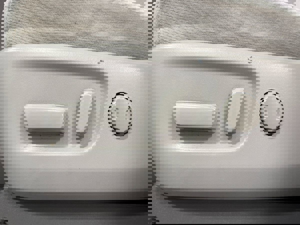 Used 2020 Toyota Sienna LE image 23