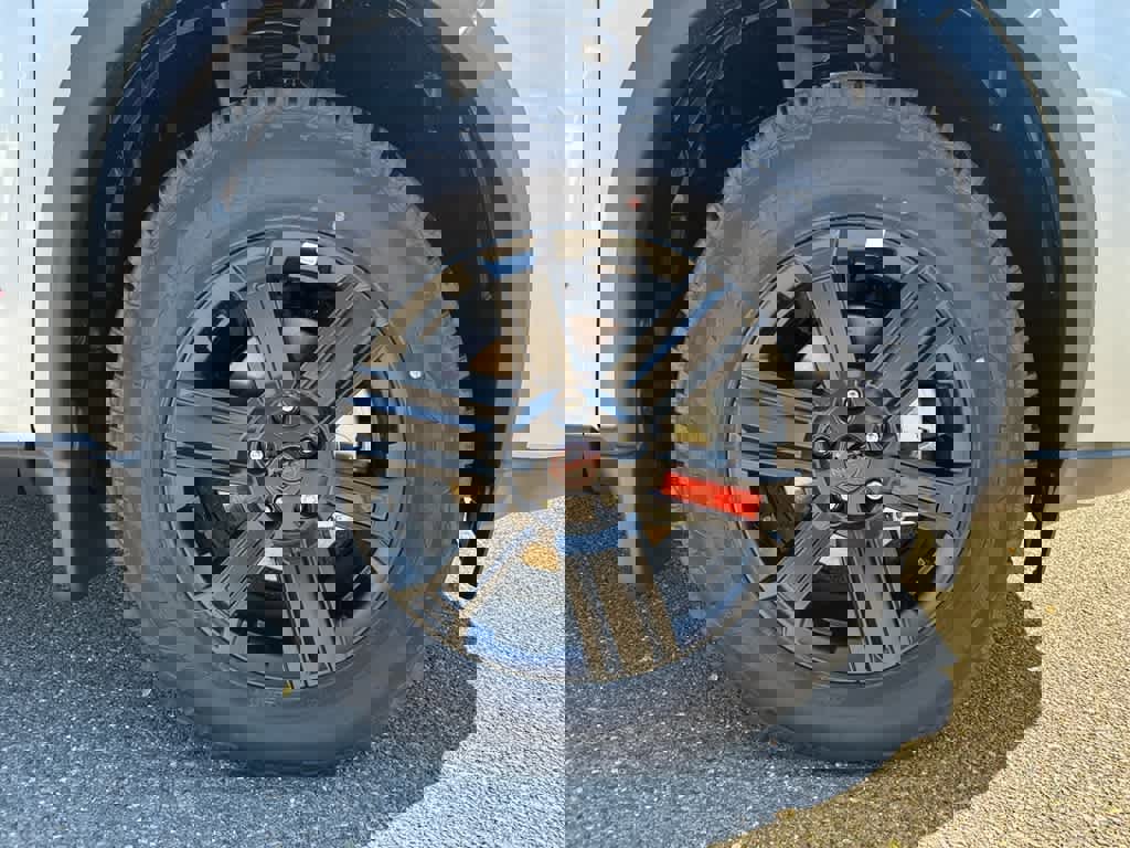 New 2026 Nissan Rogue SV image 28