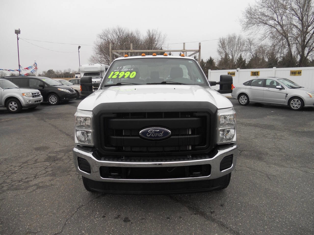 Used 2014 Ford F250 XL w/ Power Equipment Group image 3