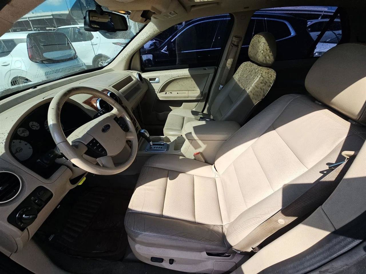 Used 2007 Ford Freestyle Limited FWD image 13