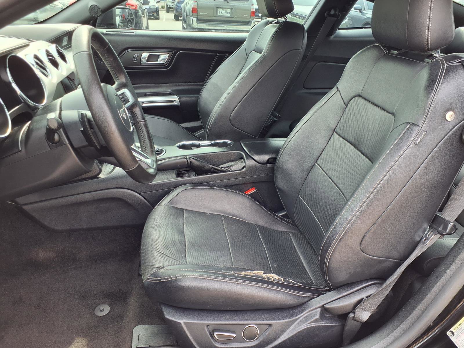 Used 2015 Ford Mustang Premium RWD image 23
