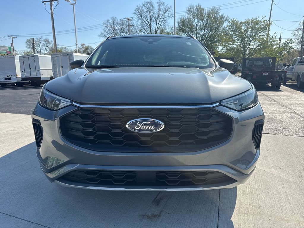 Used 2024 Ford Escape ST-Line w/ Tech Pack #1 image 3
