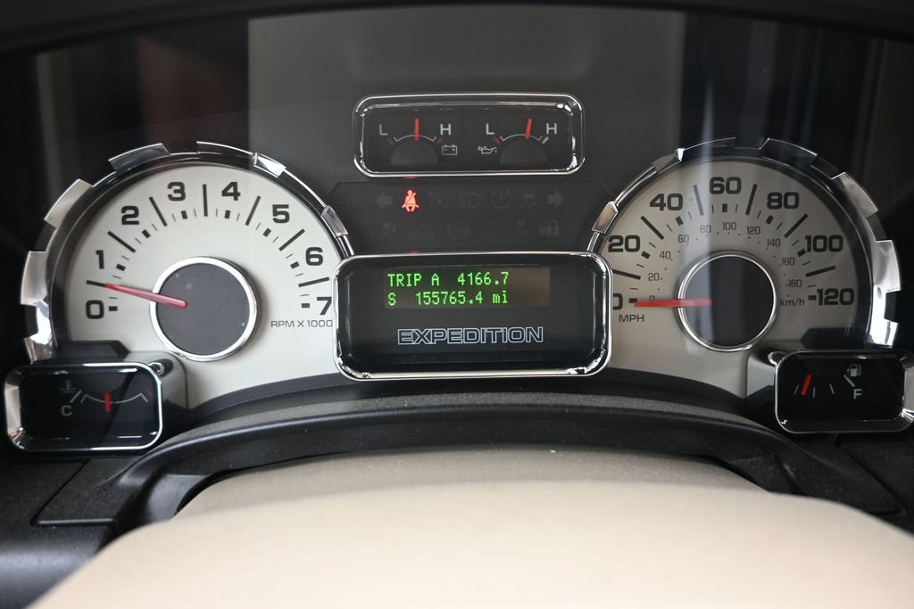 Used 2014 Ford Expedition EL XLT w/ Equipment Group 202A AWD/4WD image 16