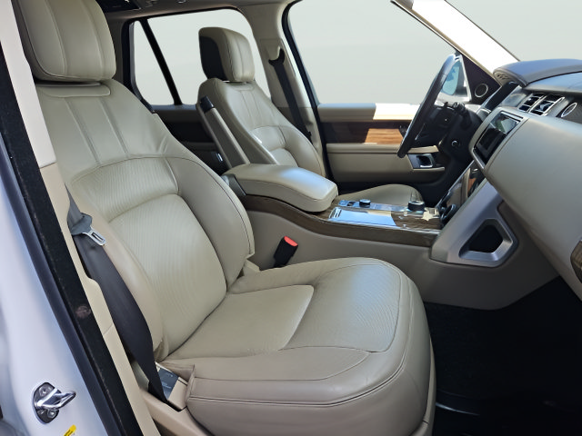 Used 2018 Land Rover Range Rover HSE AWD/4WD image 22