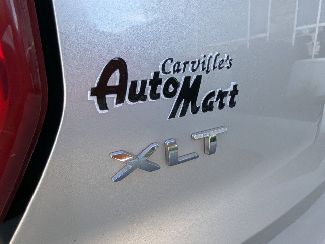 Used 2016 Ford Explorer XLT w/ Equipment Group 202A image 27