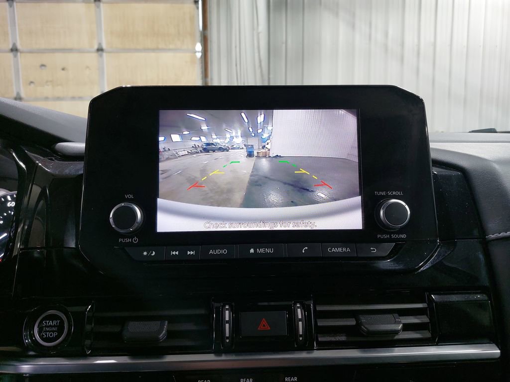 Used 2023 Nissan Pathfinder SV image 25