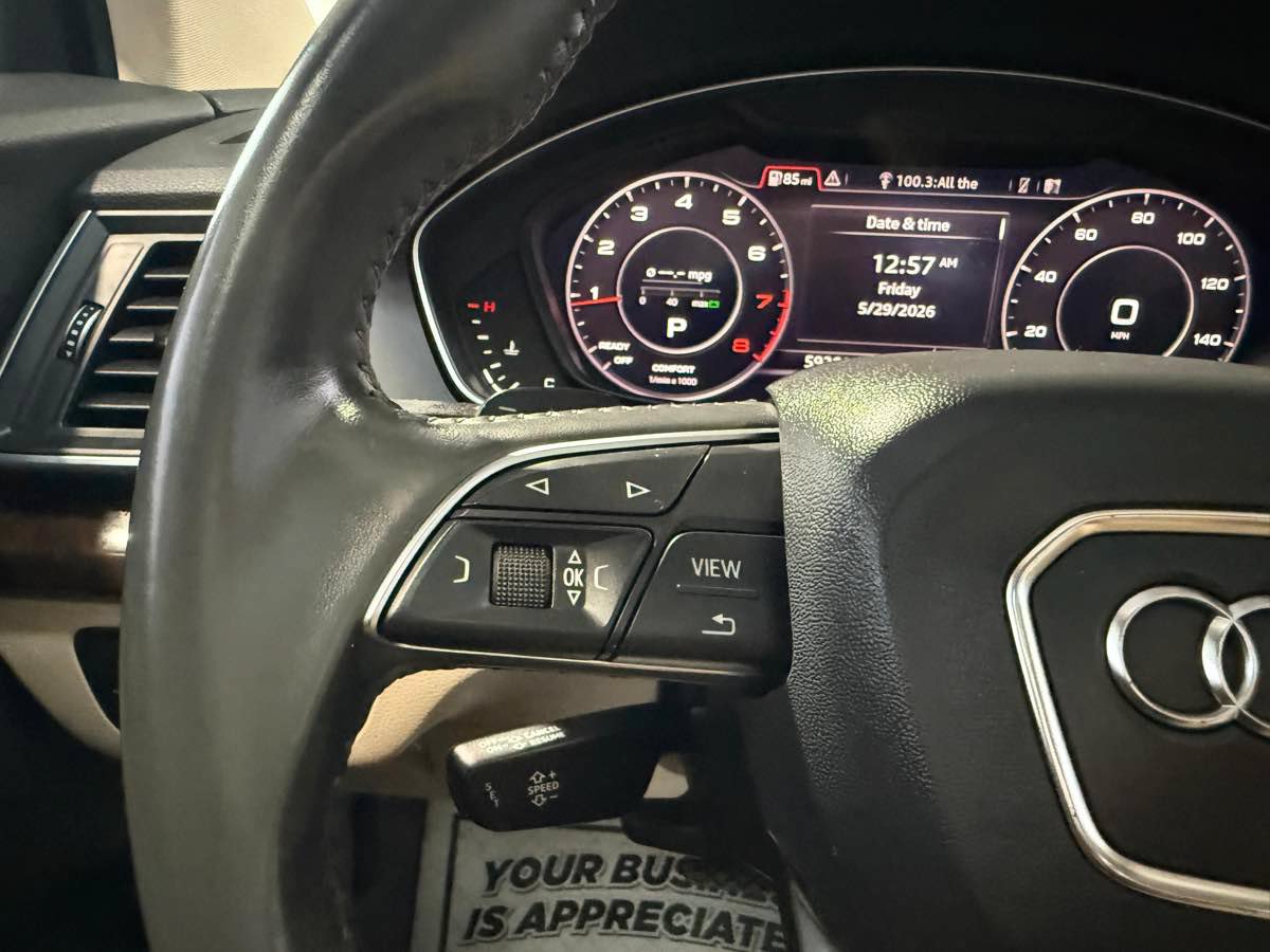 Used 2020 Audi Q5 2.0T Premium Plus w/ Premium Plus Package AWD/4WD image 15
