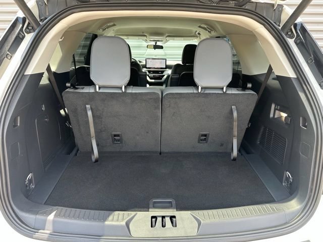 New 2026 Ford Explorer Active w/ Active Comfort Package AWD/4WD image 26