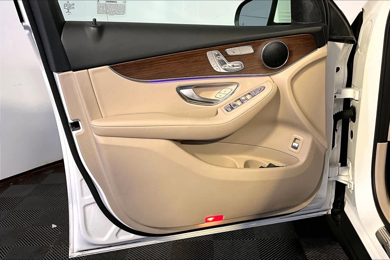 Certified 2022 Mercedes-Benz GLC 300 4MATIC image 22