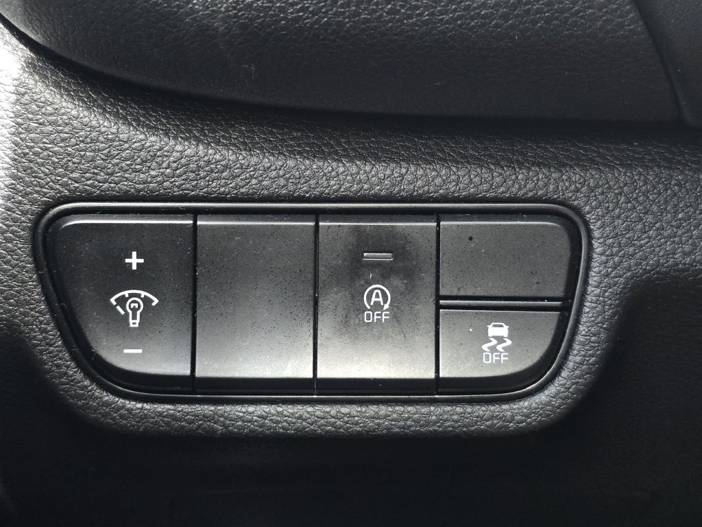 Used 2024 Kia Seltos EX AWD/4WD image 34