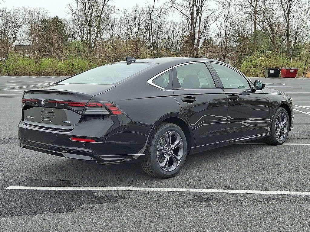 New 2026 Honda Accord EX-L image 4