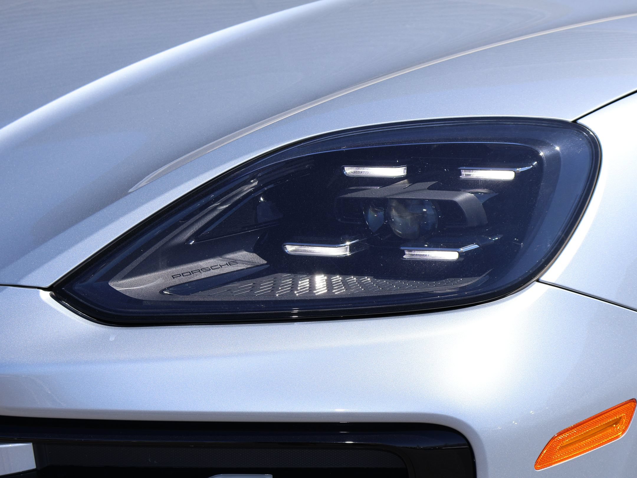 Certified 2024 Porsche Cayenne AWD/4WD image 14