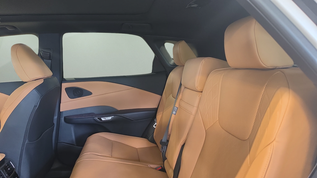 New 2026 Lexus RX 350 AWD/4WD image 16