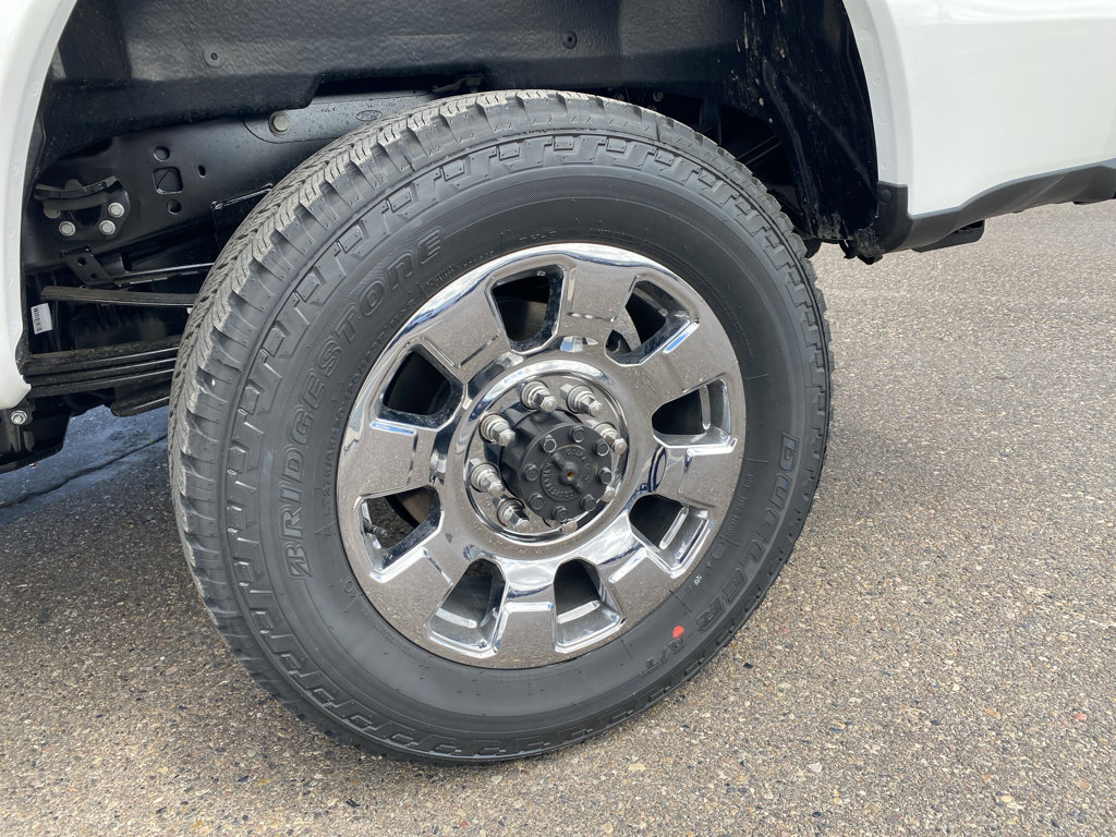 New 2025 Ford F350 King Ranch w/ Chrome Package image 2