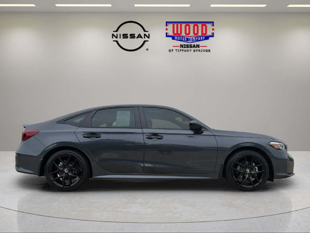 Used 2026 Honda Civic Sport Touring image 2