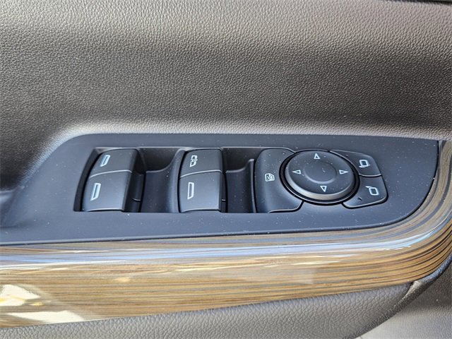 Certified 2023 GMC Acadia SLE w/ Driver Convenience Package image 19