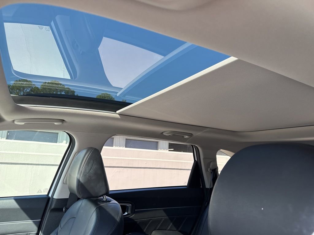 Certified 2024 Kia Sorento SX AWD/4WD image 17