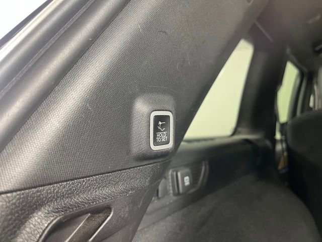 Used 2023 Jeep Grand Cherokee Summit AWD/4WD image 45