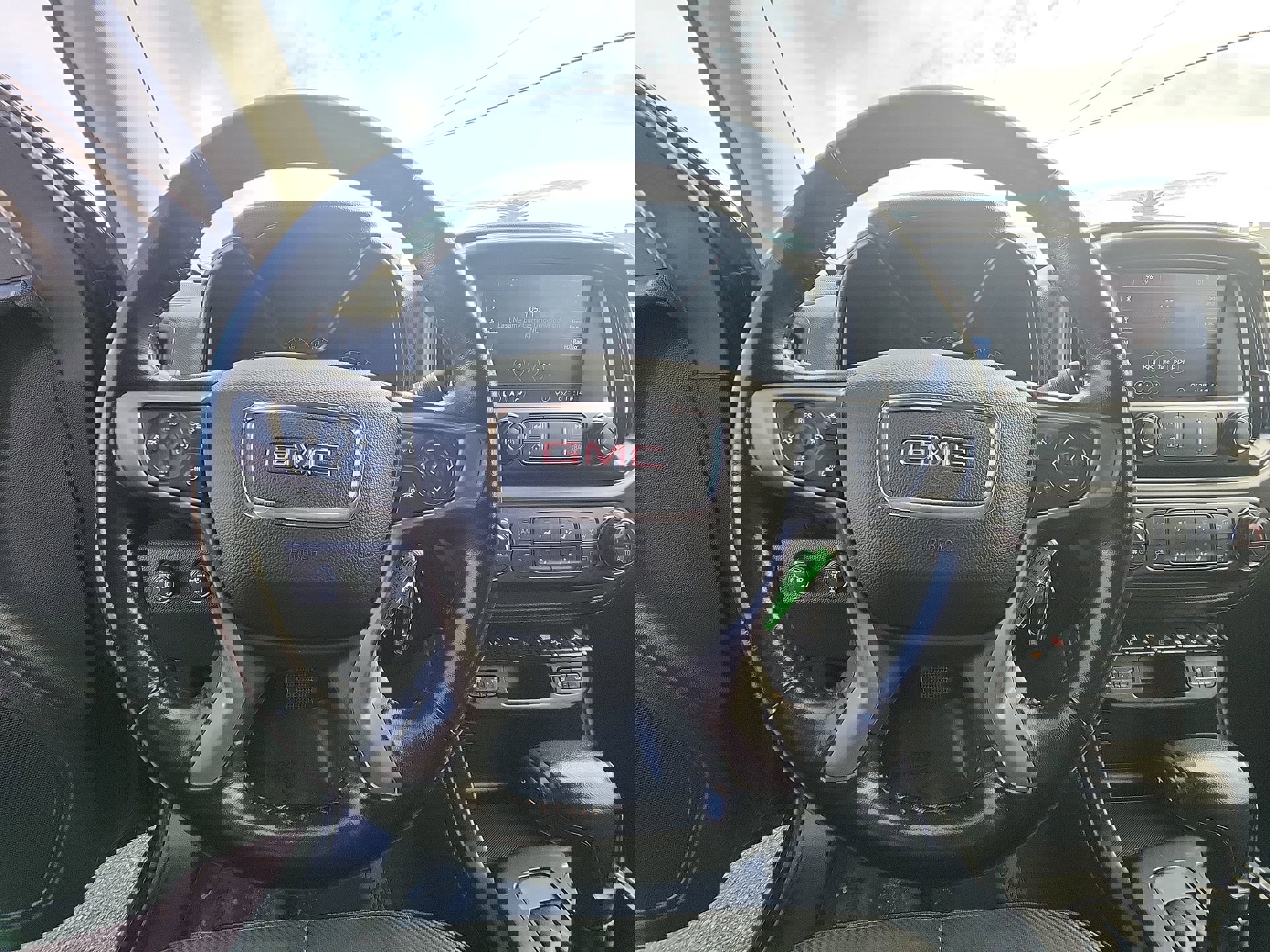 Used 2021 GMC Canyon AT4 w/ Driver Alert Package image 11