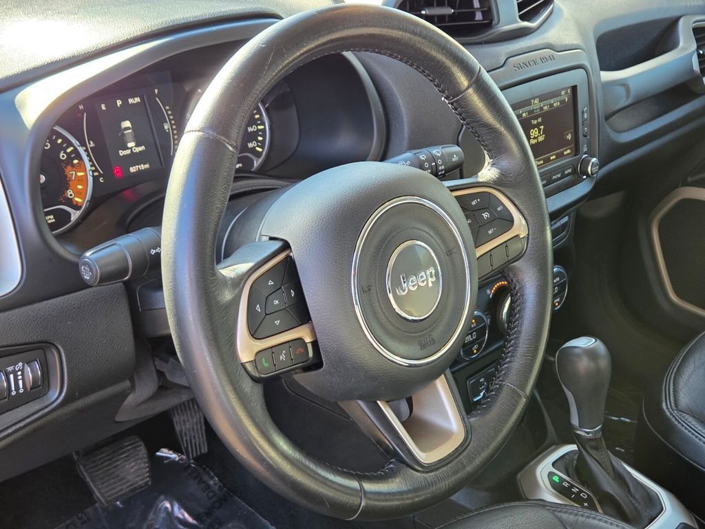 Used 2015 Jeep Renegade Latitude w/ Popular Equipment Group FWD image 24
