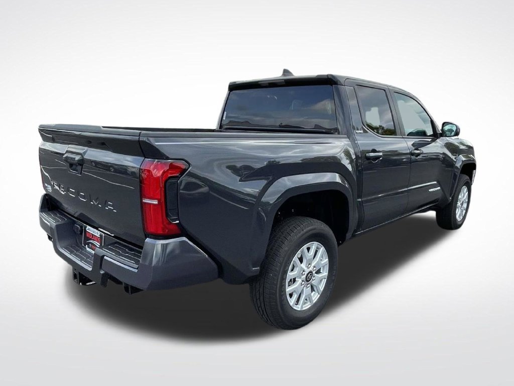 Used 2026 Toyota Tacoma SR5 RWD image 7