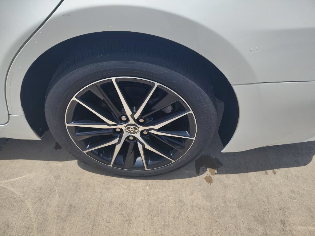 Used 2023 Toyota Camry SE FWD image 23