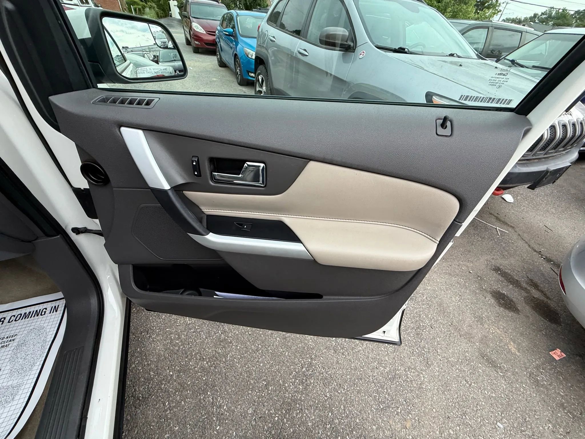 Used 2011 Ford Edge SEL w/ 201A Rapid Spec Order Code image 36