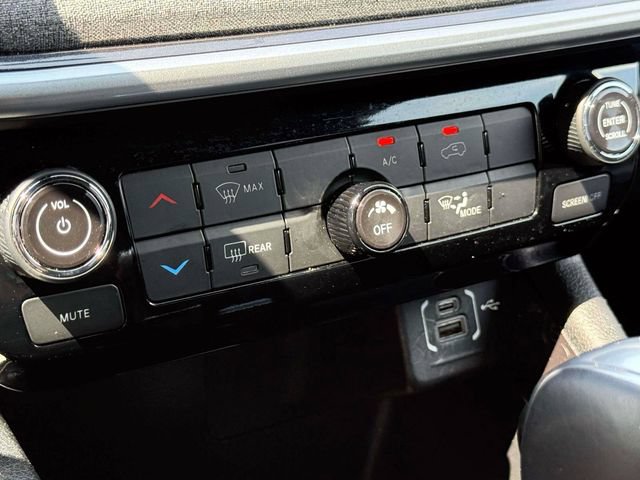 Certified 2024 Jeep Compass Latitude AWD/4WD image 28
