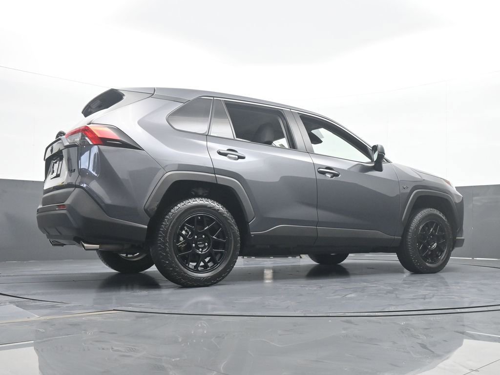 Used 2023 Toyota RAV4 LE image 56